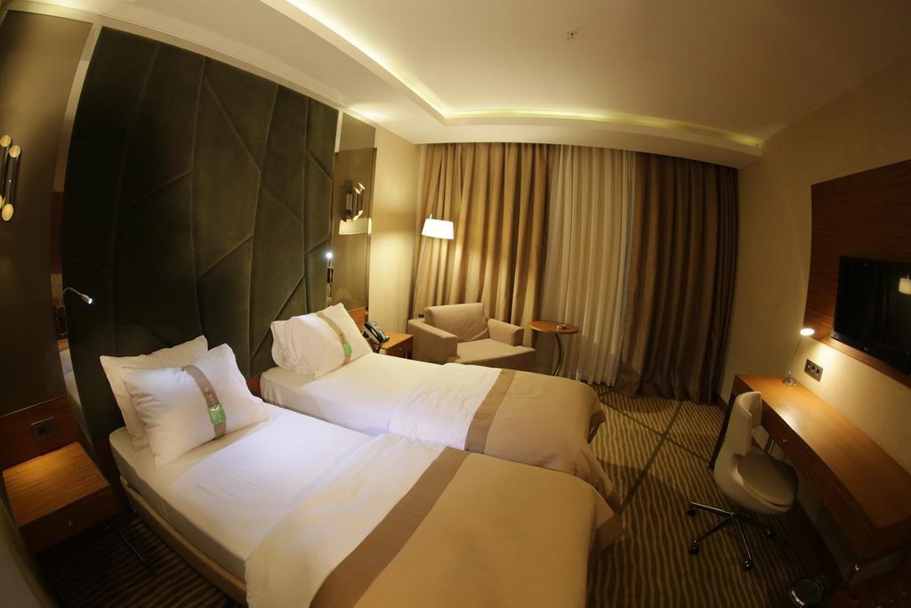 Holiday Inn Gaziantep By Ihg מראה חיצוני תמונה